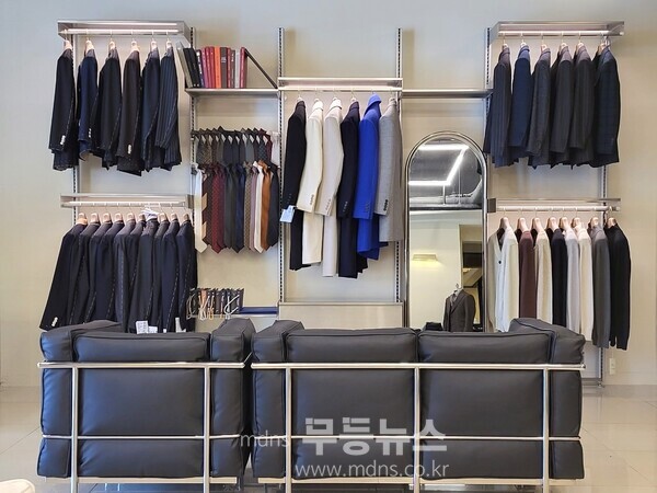 구직청년 면접용 정장 대여 사업 사진