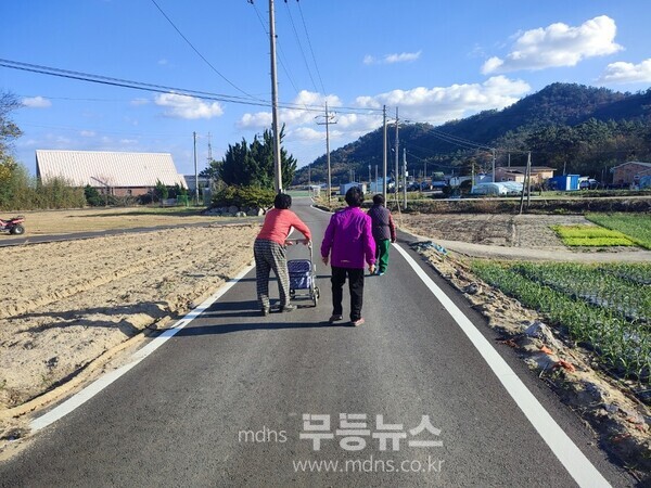 고령자의 이동 안정과 편의를 위한 마을 안길 정비 추진
