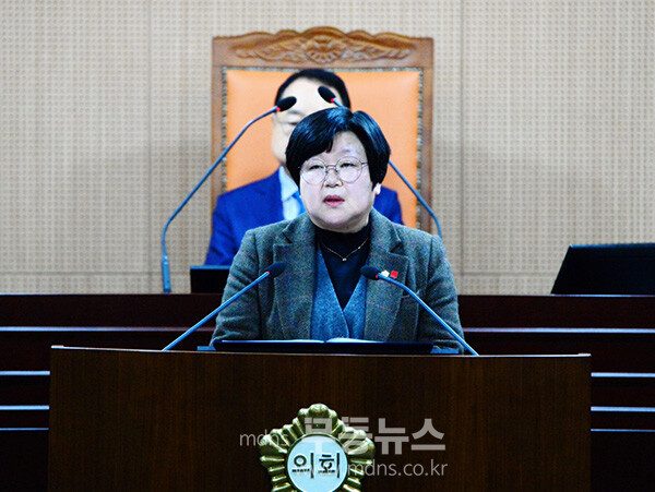 5분 자유 발언을 하고 있는 손혜진 의원 (북구의회 제공)