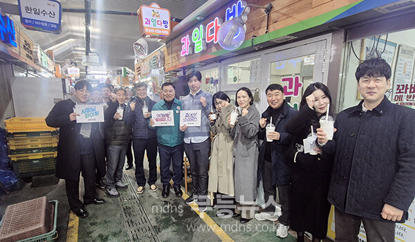 골목상권 소비촉진 및 소통의정 행보에 나선 광산구의회 (광산구의회 제공)