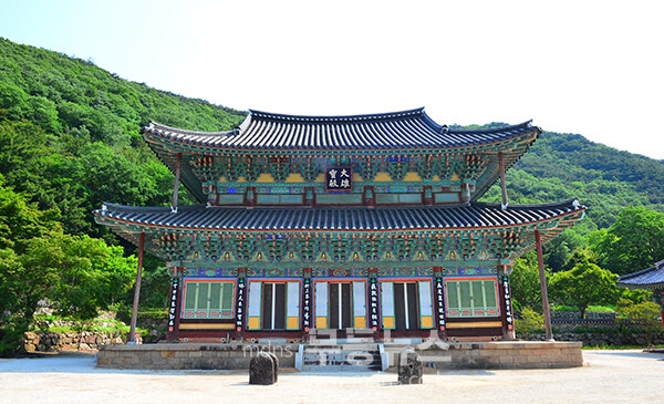 장흥 보림사 대웅전 (5월 27일 사진촬영 / 조경륜)