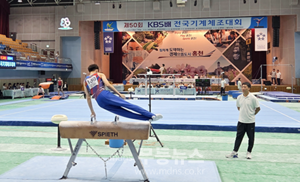 홍천에서 열리고 있는 KBS배 전국기계체조대회 (대한체조협회 제공)