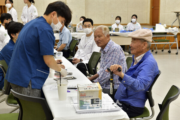 전남대 치의학전문대학원생, 고서면에서 찾아가는 구강진료 봉사 펼쳐/담양군 제공