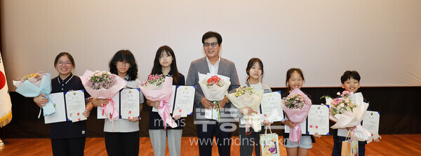 함평군, 함평천 조형물 아이디어 공모전 시상식/함평군 제공