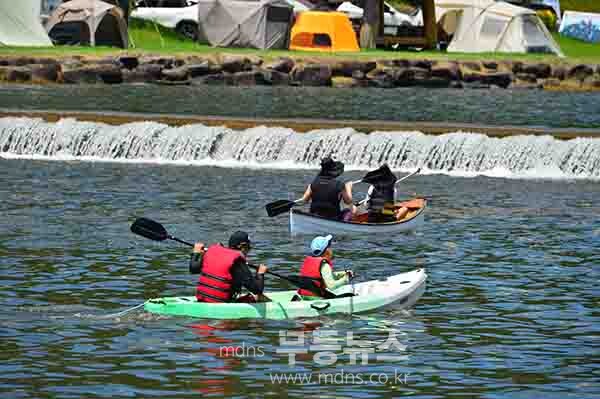 글로벌 살수대첩 거리 페레이드를 시작으로 본격 축제에 들어간  제18회 정남진 장흥물축제 (사진촬영 / 조경륜)
