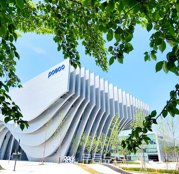 광양시, 월요일에도 관람할 수 있는 ‘포스코미술관(gwangyang)’ 소개 -(Park1538 광양 전경