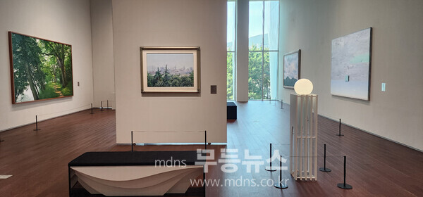 포스코미술관 ‘빛의 여정’