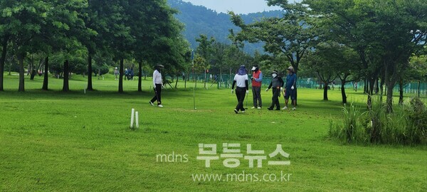 영광군, 함께 만들고 같이 누리는 영광군 파크골프대회 개최/영광군 제공