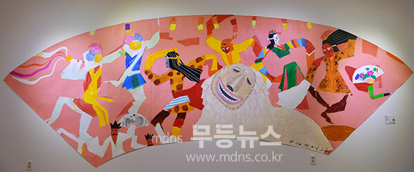 전시중인 2025 전남국제수묵비엔날레 작품 (사진촬영 / 조경륜)