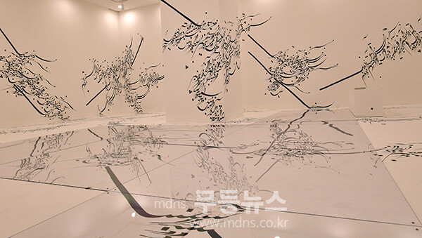 전시중인 2025 전남국제수묵비엔날레 작품 (사진촬영 / 조경륜)