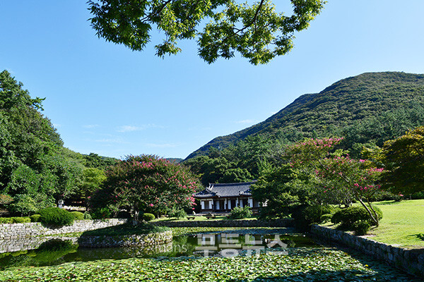 제3~4 전시관, 진도 남도전통미술관 & 진도 소전미술관 옆 울림산방  (사진촬영 / 조경륜)
