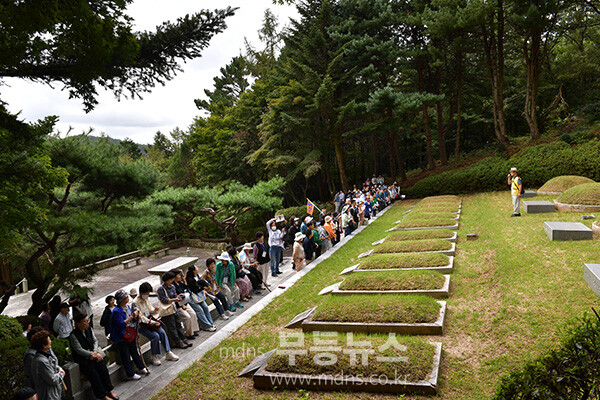전북 완주 천호성지 순례길에 참여한 광주화정1동성당 공동체 / 순교자에 대해 설명 (사진촬영 / 조경륜 베드로)