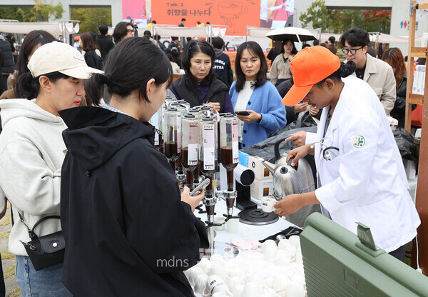 동명커피산책 4만여 명 발길