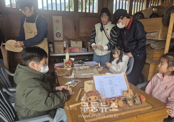 영암군 목재누리 페스티벌_목재체험/영암군 제공