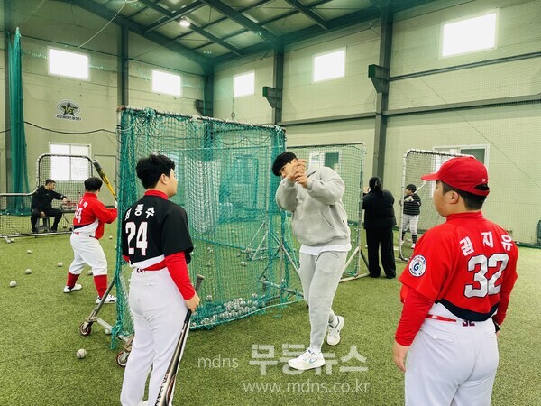 ET야구단, 김석환 선수 만남