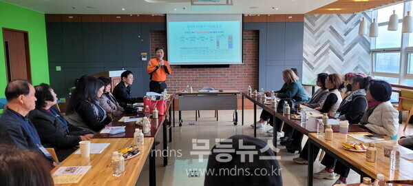 사진_통역도우미 간담회