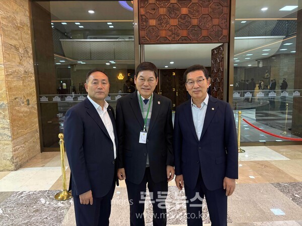 신정훈 행안위원장 면담 국비 건의/담양군 제공