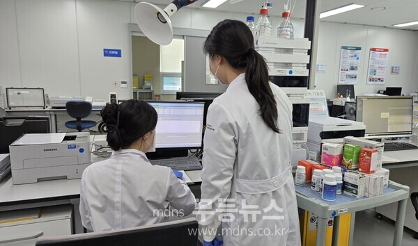 사진_건강기능식품 품질 검사